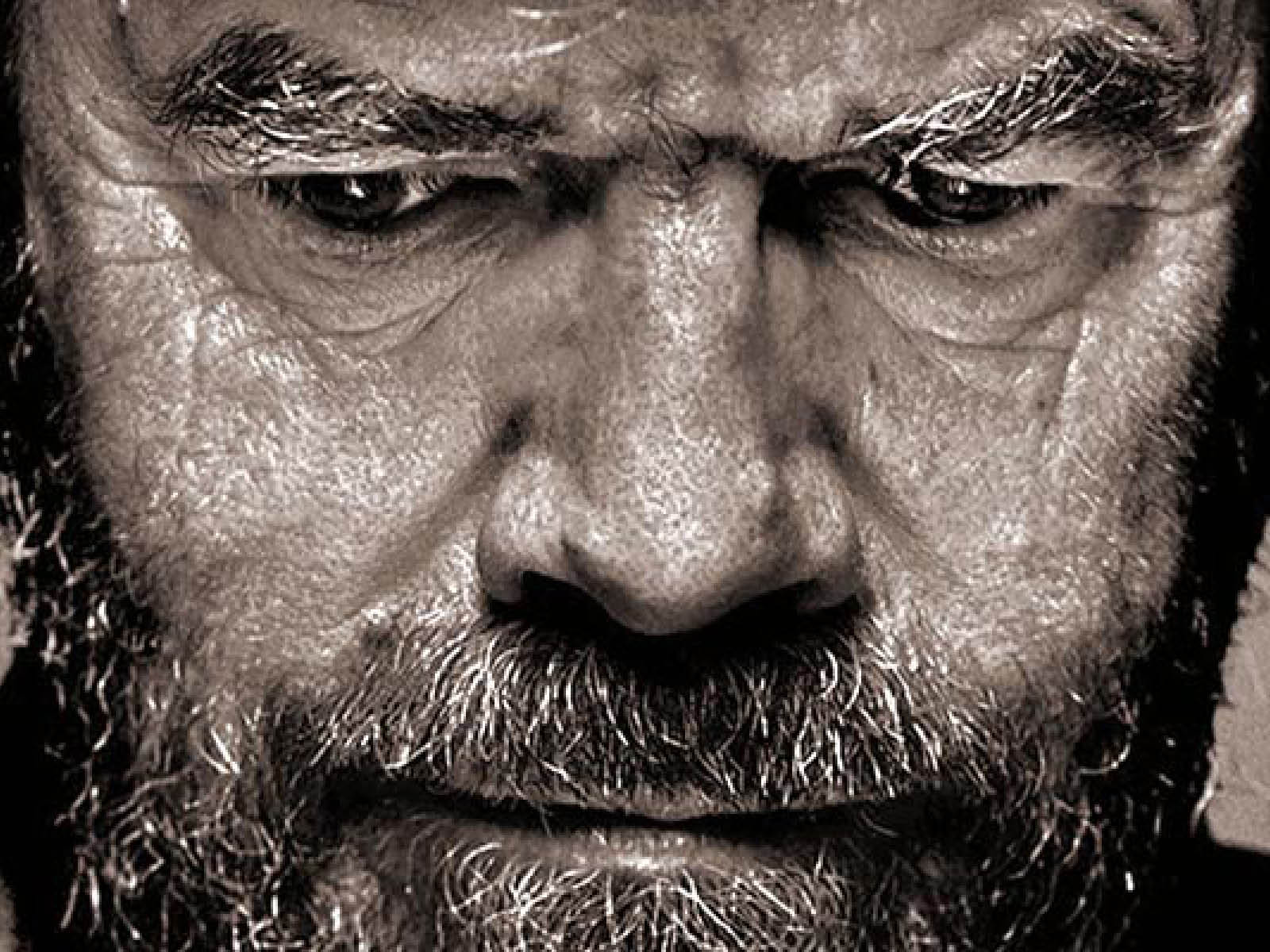 REINHOLD MESSNER LIVE - ÜBER LEBEN                          